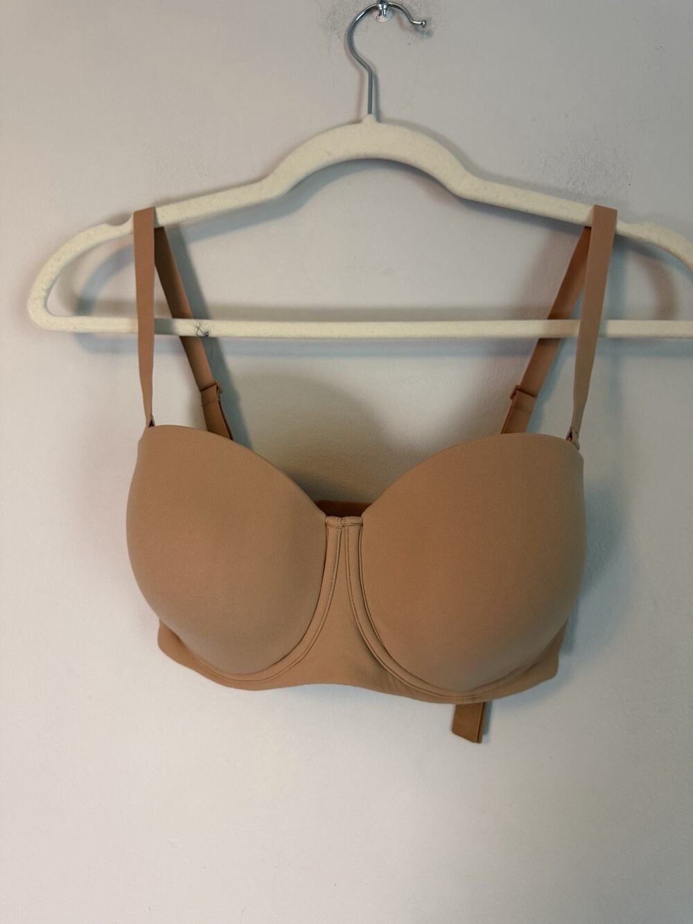 Skims Fits Everyone Strapless Bra Ochre Nude 32DDD NWT $54